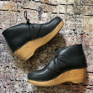 No. 6 Clogs Low Booties